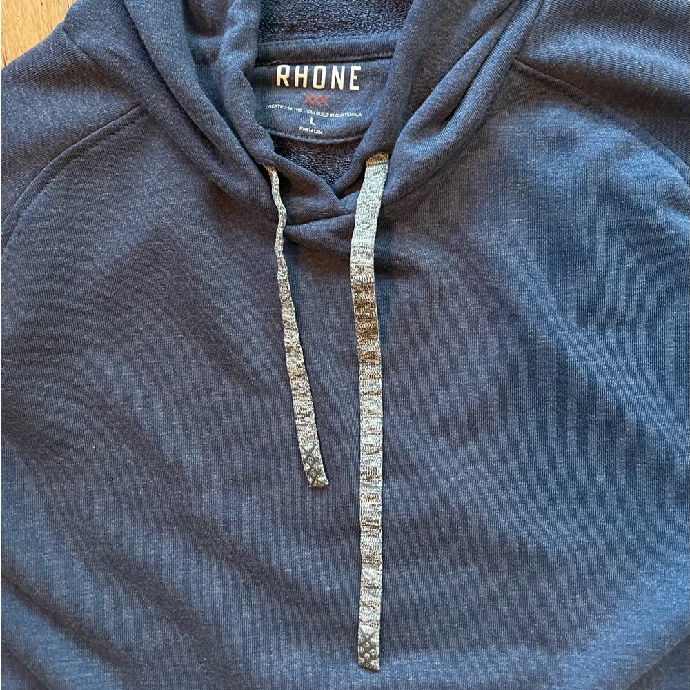 Rhone Blue Pullover Long Sleeved Hoodie Sweatshirt Men’s Large